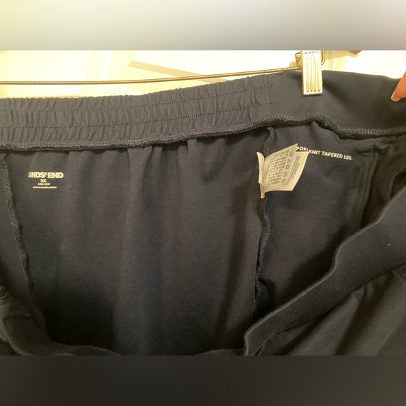 Lands End Straight-Leg Navy Pintuck Knit Pants 3X (24W-26W) - Picture 4 of 5